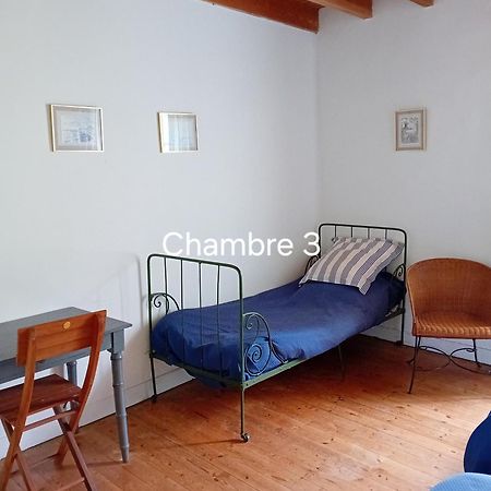 Gite De La Ferme De La Cour Crasville  Екстер'єр фото