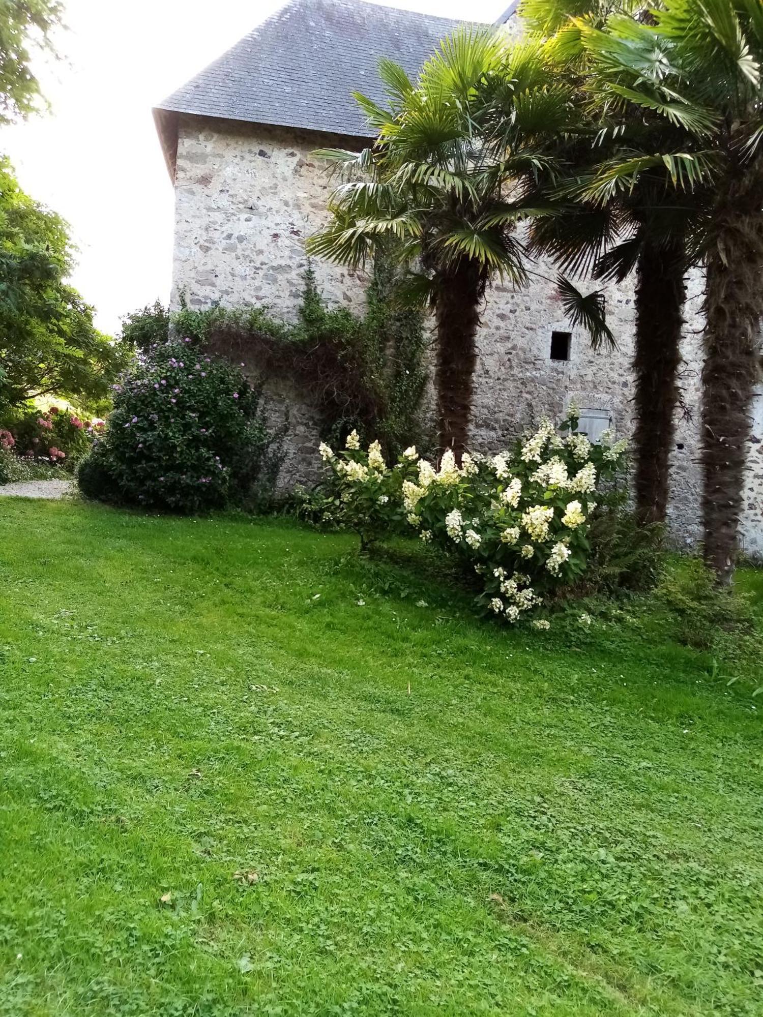 Gite De La Ferme De La Cour Crasville  Екстер'єр фото