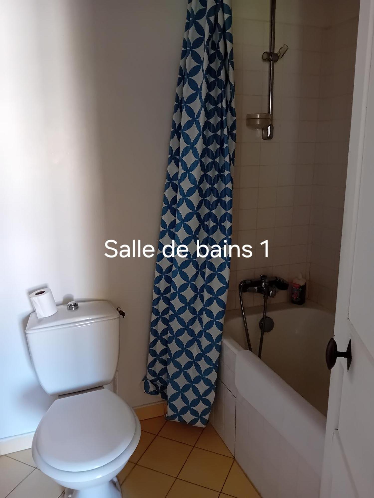 Gite De La Ferme De La Cour Crasville  Екстер'єр фото